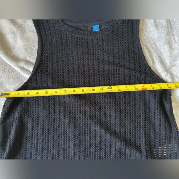 NWOT - Old Navy Black Crochet Tank Top - Picture 7 of 7